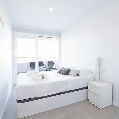 Global Properties, Con 2 Terrazas En Gran Canet *