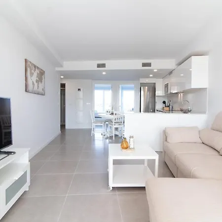 Global Properties, Con 2 Terrazas En Gran Canet
